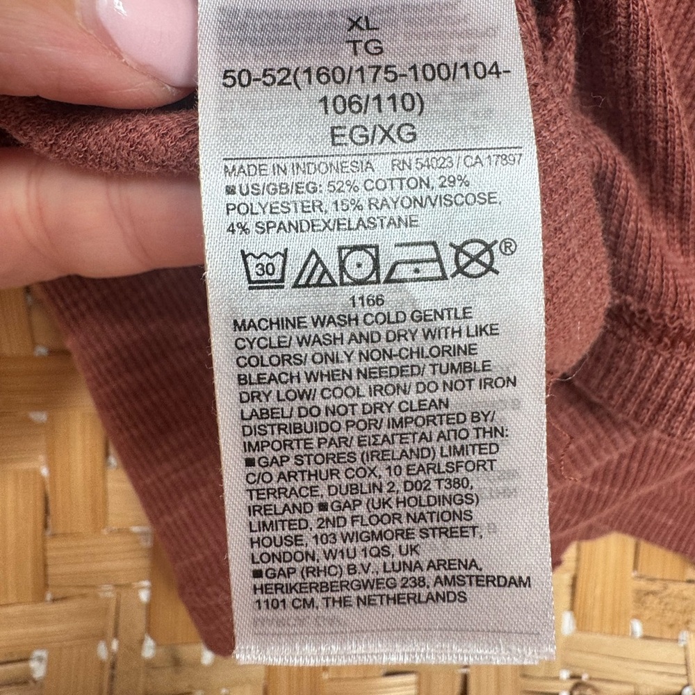 GAP Ribbed Flutter Sleeve Top - Picture 5 of 6